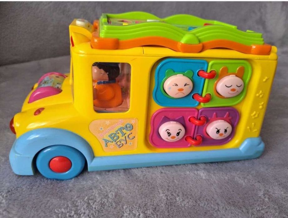 Слоник музичний, автобус музичний