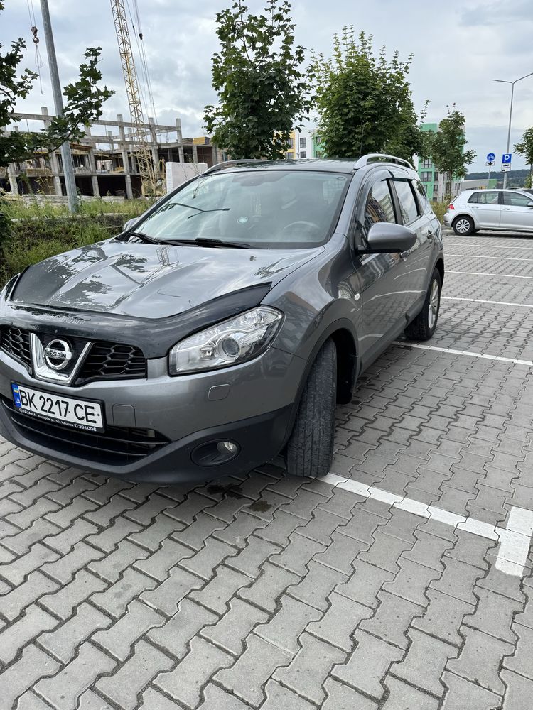 Nissan Qashqai 2011 2.0 dCi AT (150 к.с.) 4WD