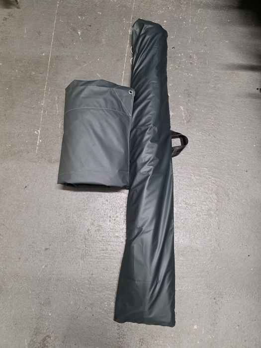 Daszek, markiza do przyczepy kempingowej