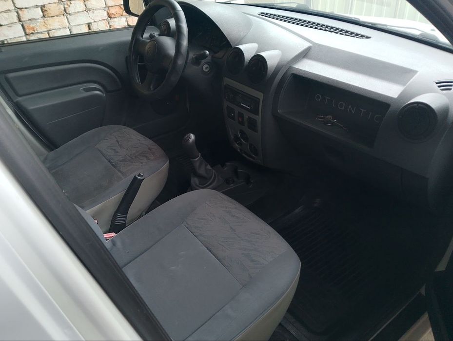 Продам авто Renault Logan MCV 2011