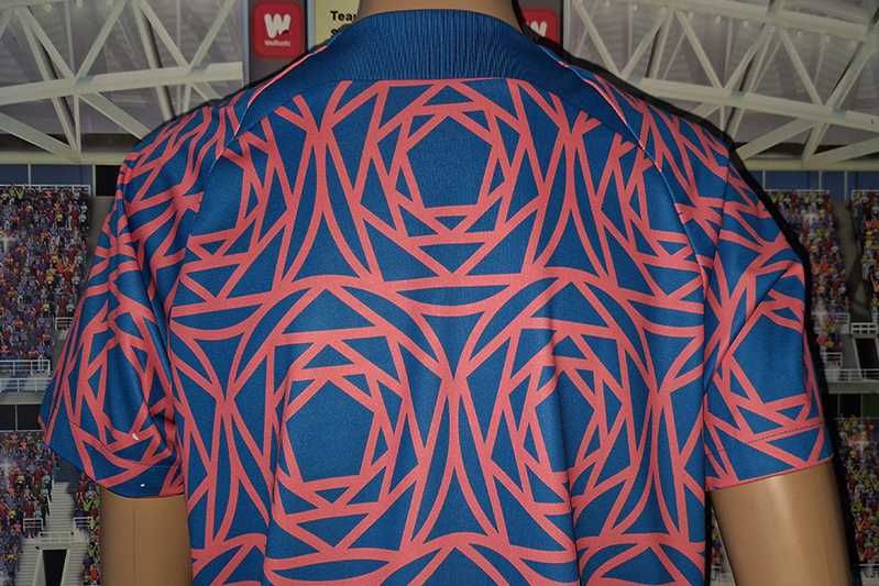 England The FA /The Lionesses/ Nike DriFit 2023 pre-match size XL /TG/