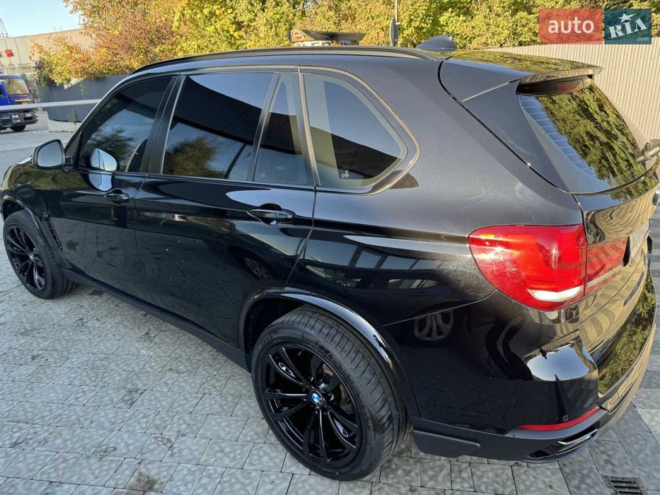 BMW x5 2017 офіціал