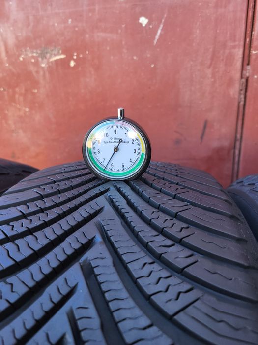 215/60/16 R16 Michelin Alpin 5 4шт ціна за 1шт шини