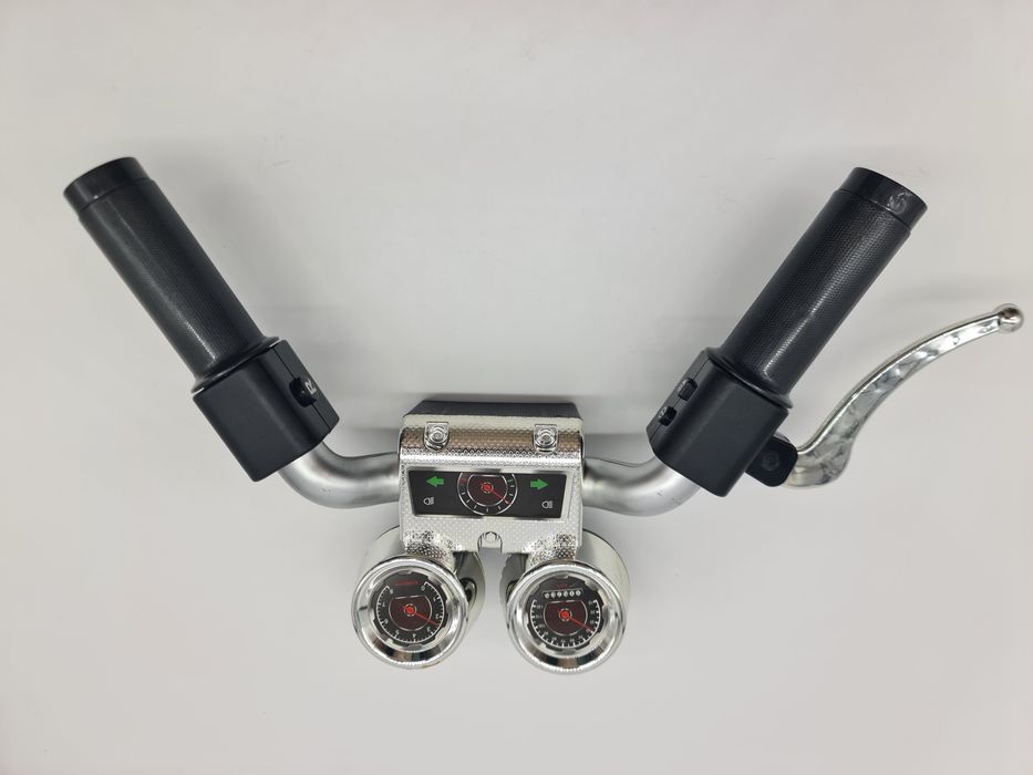 Brinquedo mota com telecomando ATV 4x4 - novo