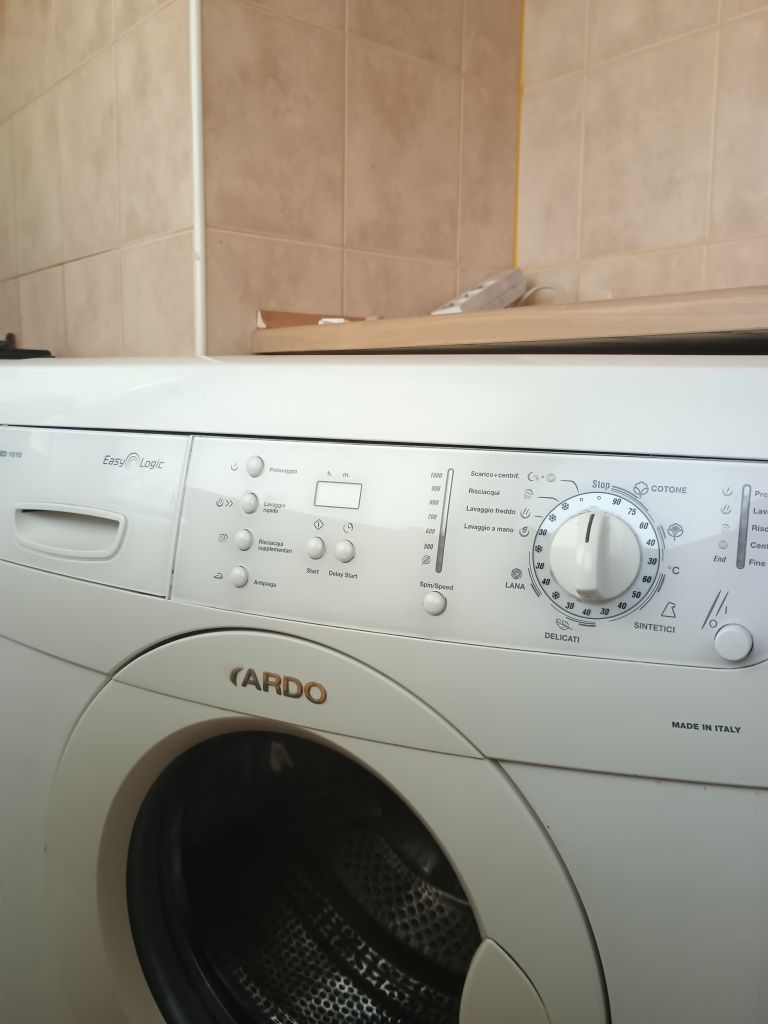 Sprzedam pralkę automatyczną ARDO SED1010