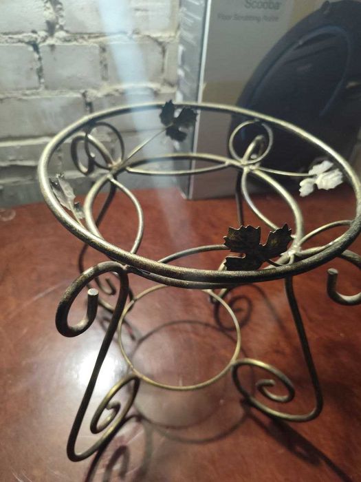 Декоративна Металева Підставка (Кована)