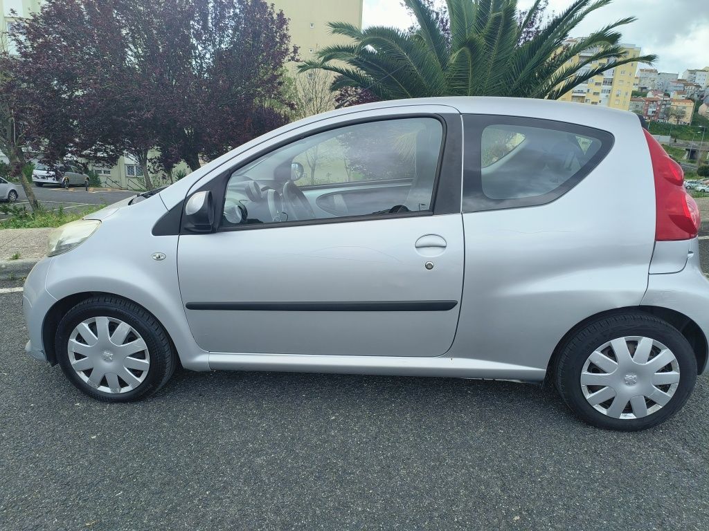 Peugeot 107 automático