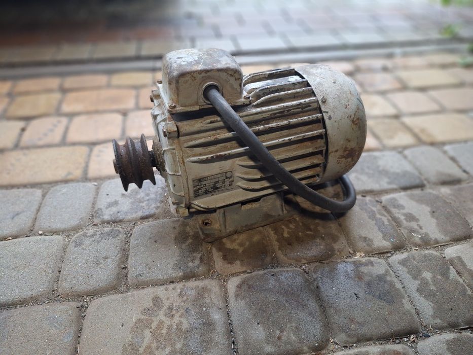 Silnik wolnoobrotowy 1.1kW