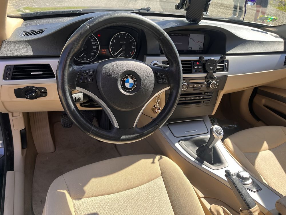 BMW E90 seria 3 150KM