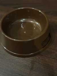 Miska dla psa plastikowa brązowa 15 cm 48tknzw