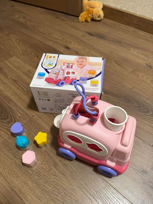 Дитячий автобус сортер