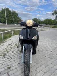 Продам скутер Piaggio liberty 125