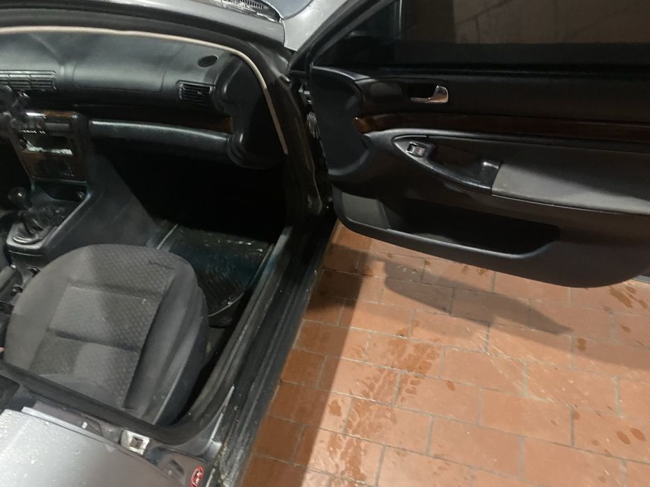 Ауді А4 Б5 1.6 MPI