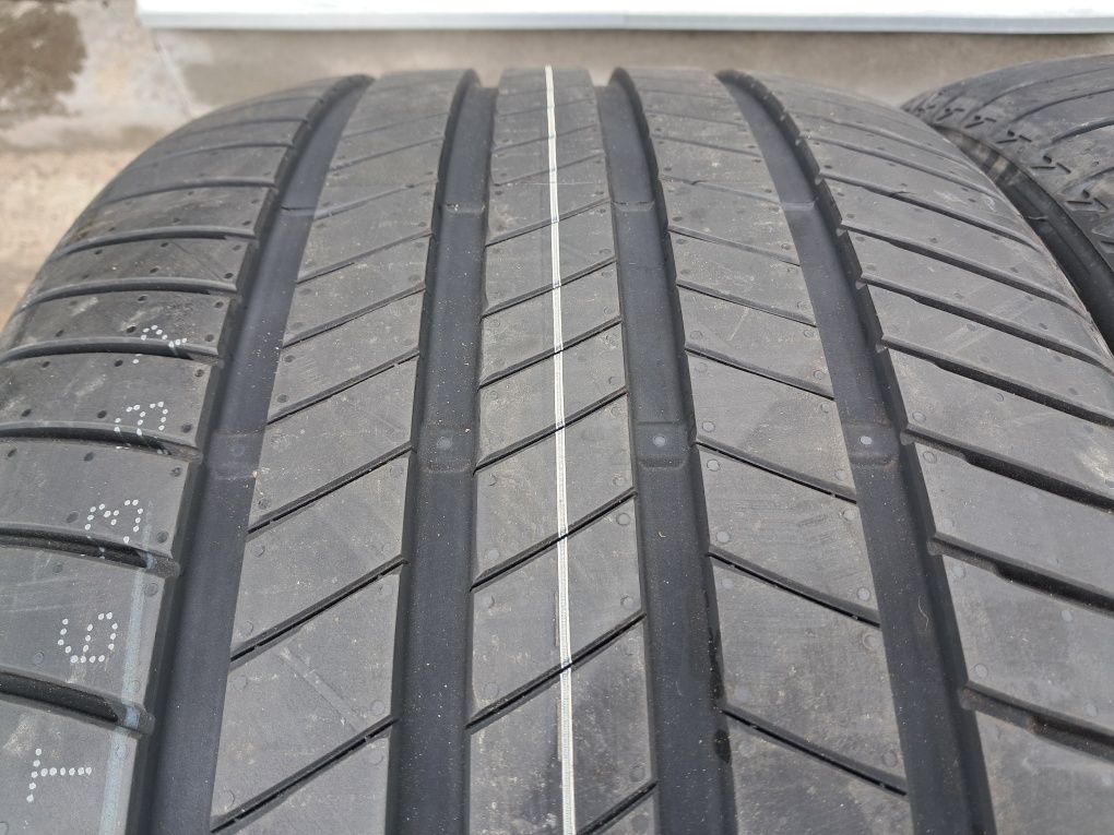 295/35 R21 Bridgestone Turanza T005, шини літні НОВІ, 2022 рік