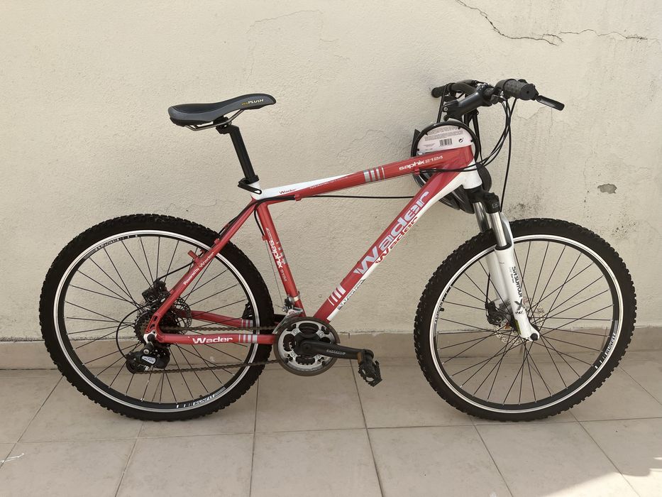 Bicicleta (MTB) da marca Whistle semi  nova.