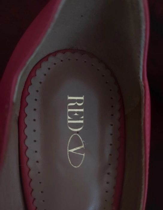 Sapatos de Salto Red Valentino