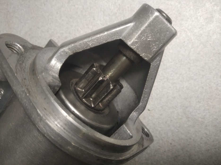 СТАРТЕР-змз406 ГАЗЕЬ. СОБОЛЬ ..МЕРСЕДЕС Diz редукт   БАТЭ. 1.8квт