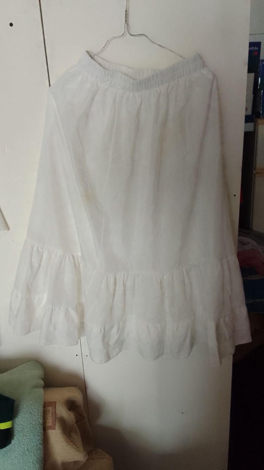 Blusas faldas bisutería mulher vários itens Amadora