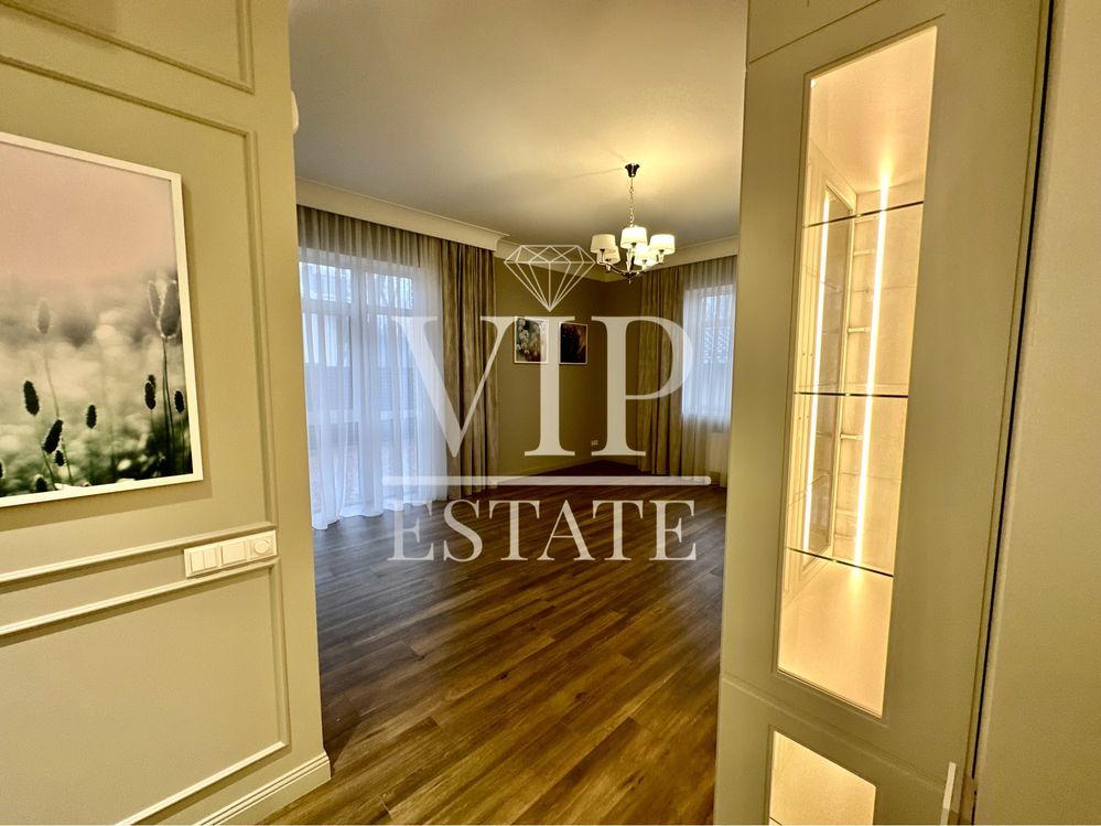 Срочно!Продам дом 225 м.кв.,12 соток,новый ремонт.КП Лесное,Лесопарк