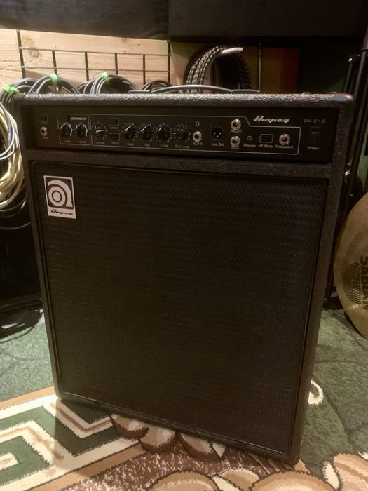 Ampeg BA 210 combo basowe