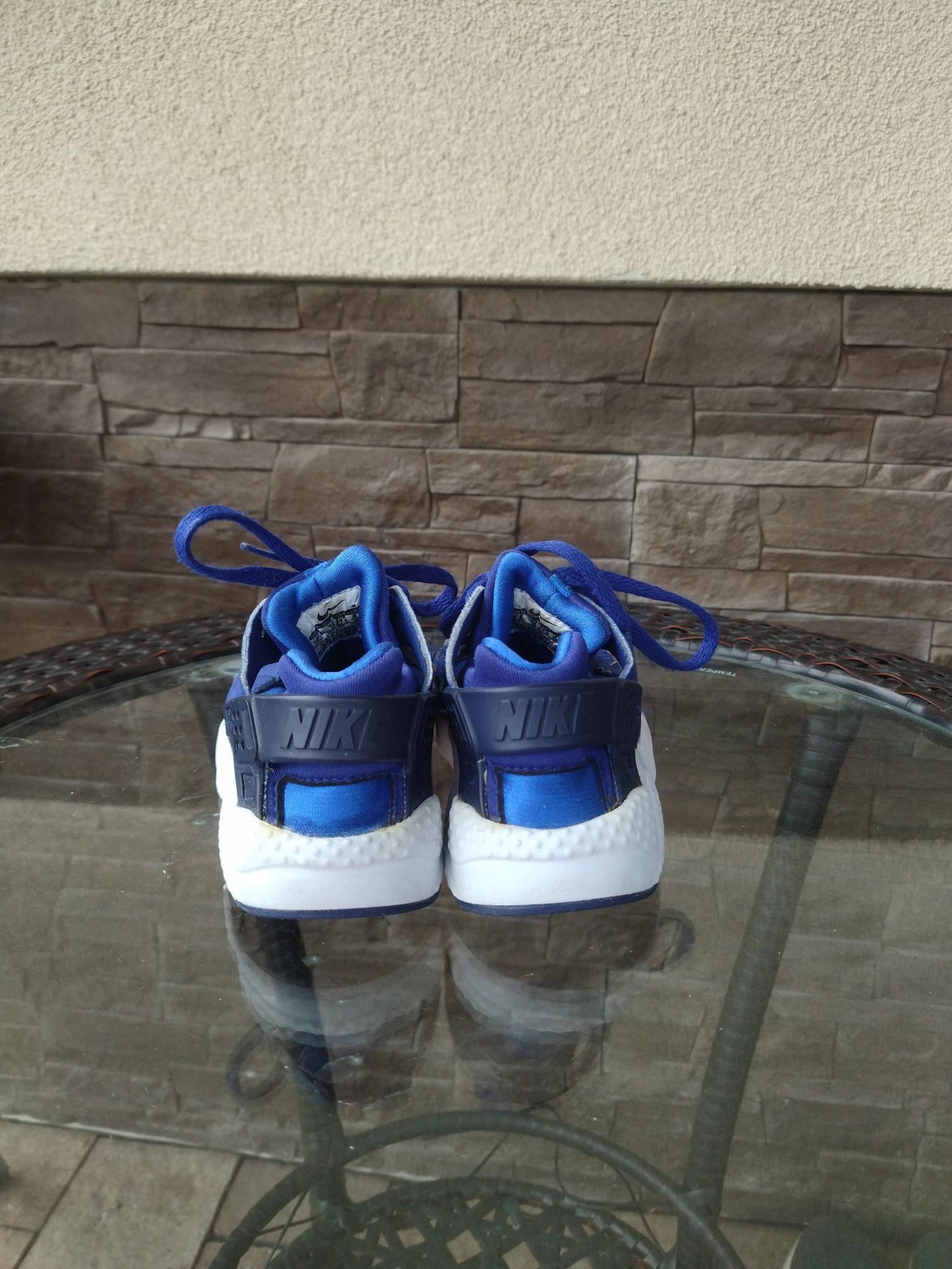 Nike Huarache 27, 5