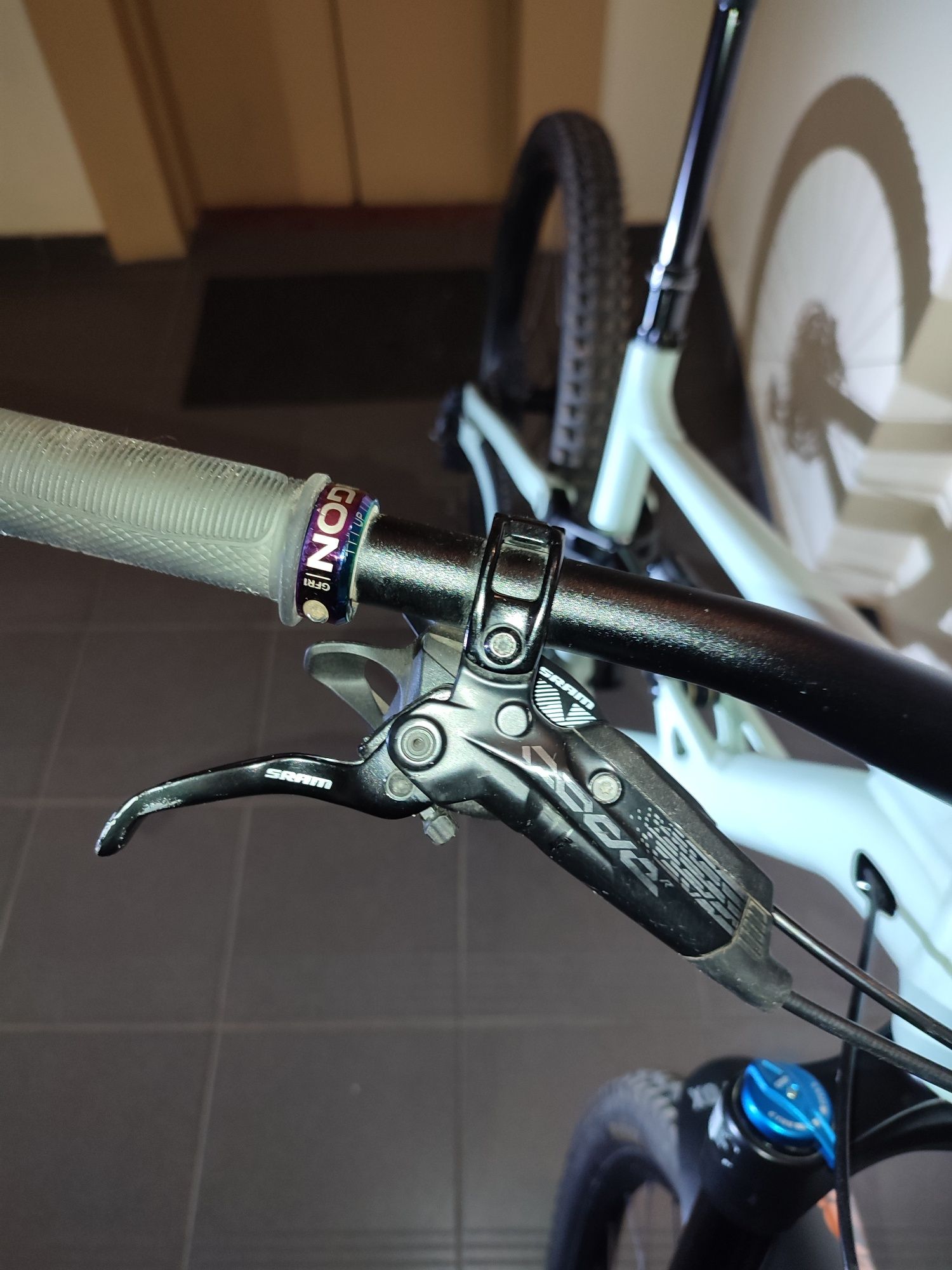 Продам велосипед Specialized status 160 двухподвес