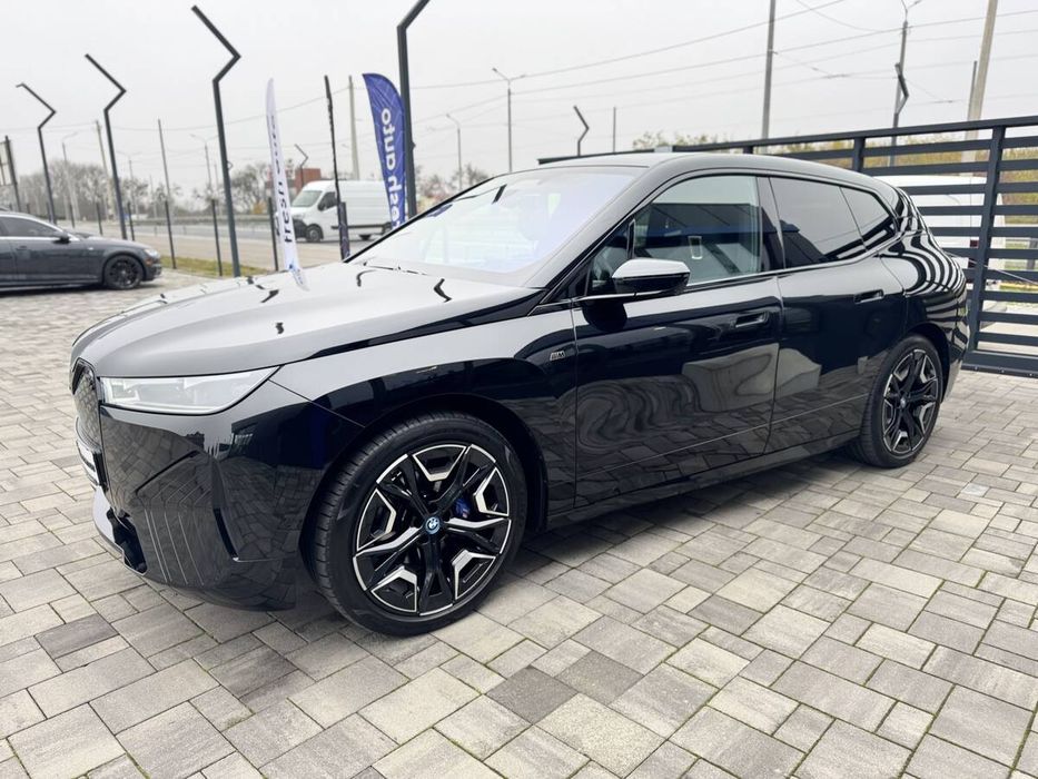 BMW iX 2023 freshauto