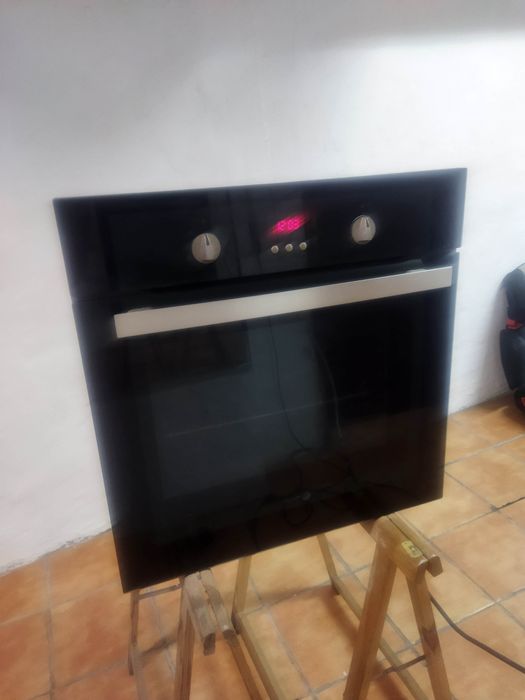 Forno elétrico Fagor, funciona muito bem, em inox, com grill, etc