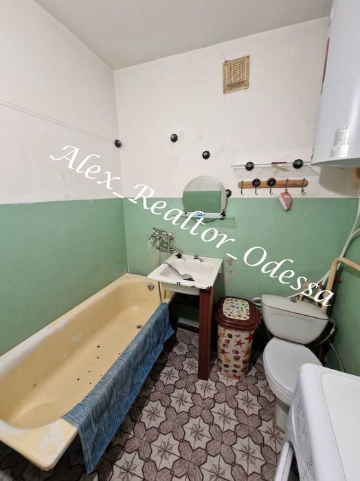 Сдам 1 комн квартиру. Таирово. Киевский район.