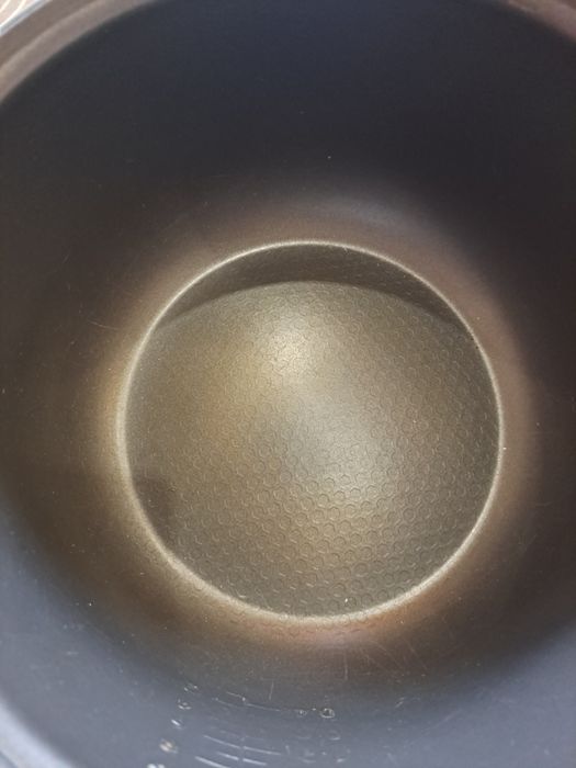 Продам чашу для мультиварки SCARLETT SC-410