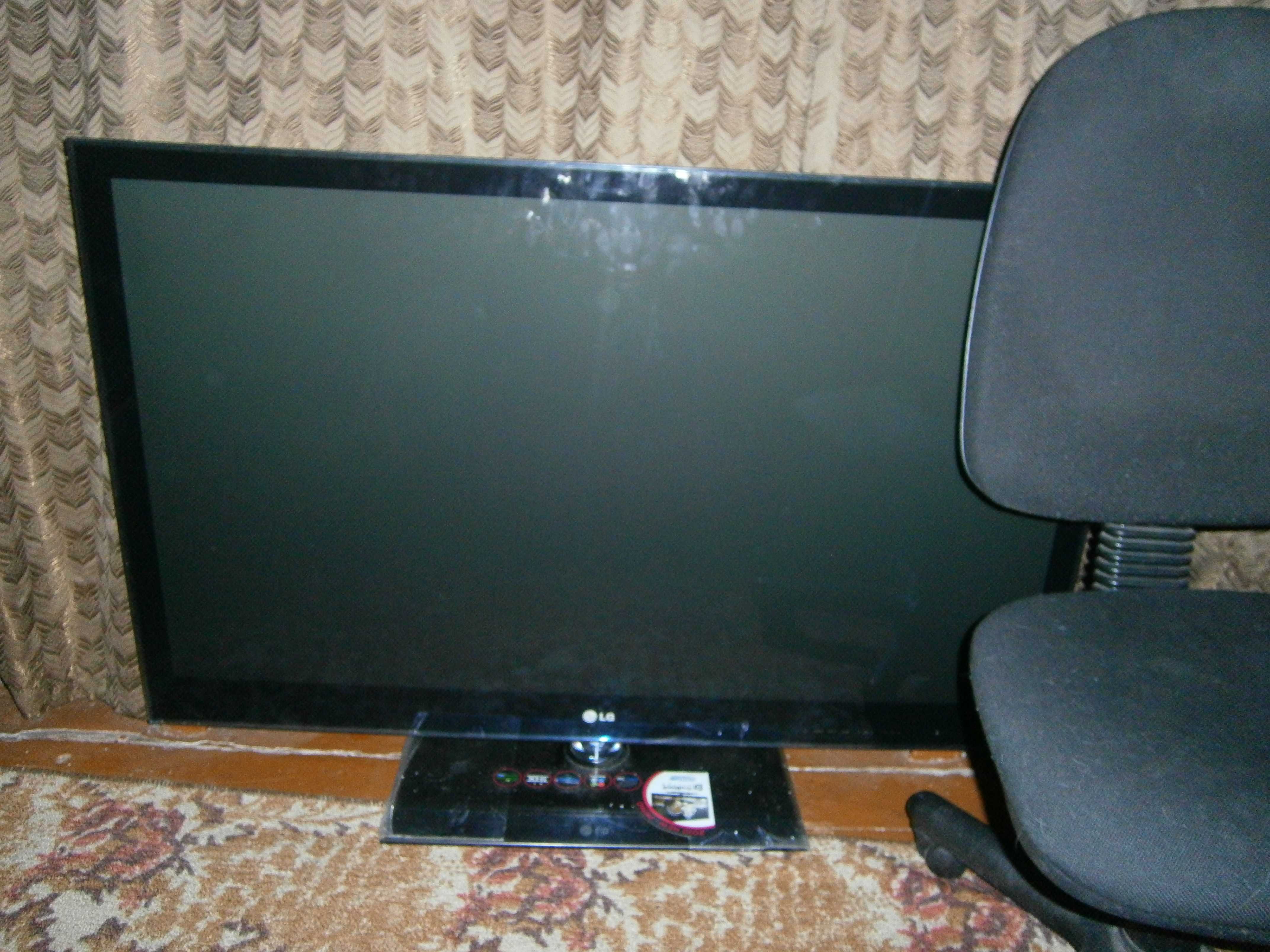 Продам или обменяю телевизор плазма под ремонт LG 50PK960