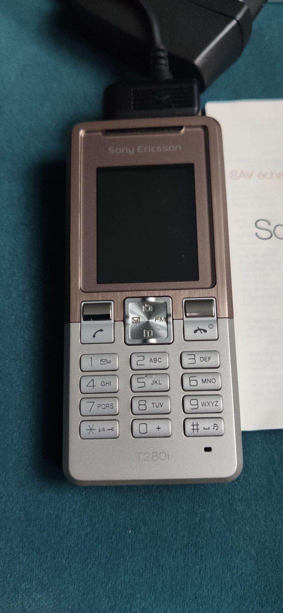 Sony Ericsson T280i    Nowy