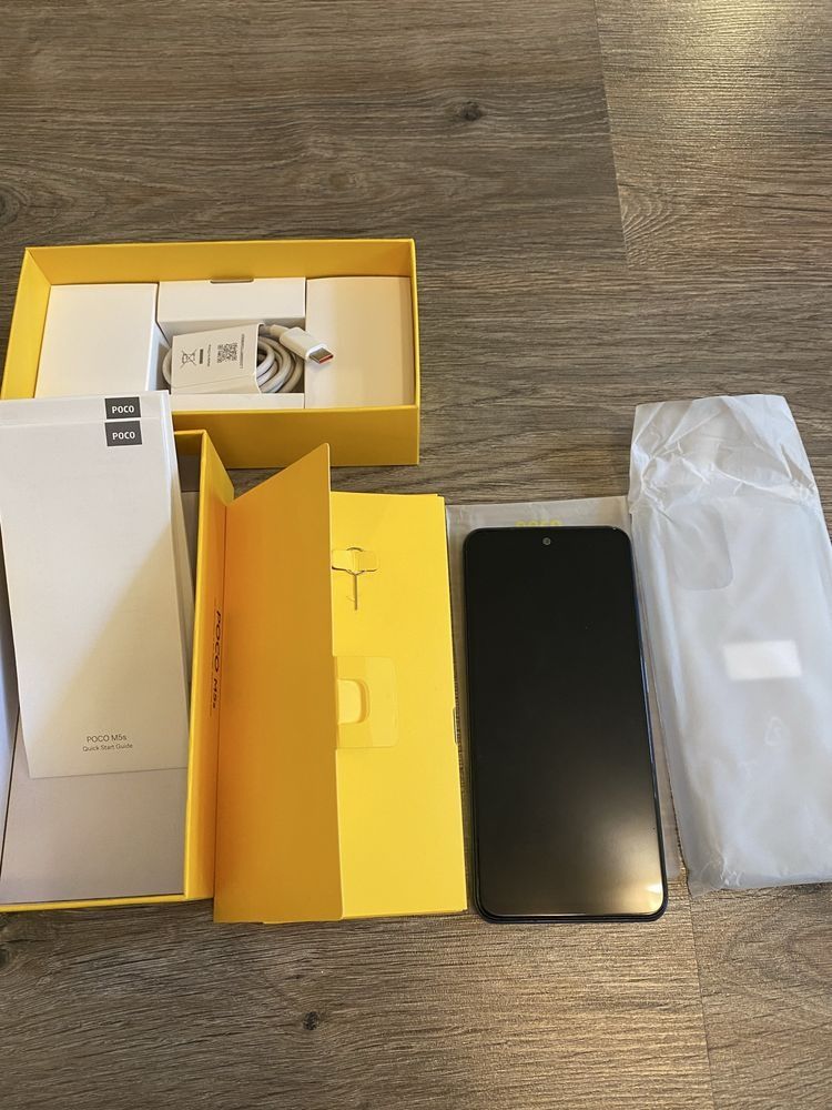 Смартфон Poco m5s 8/256 NFC полн.комплект+бампер новый!