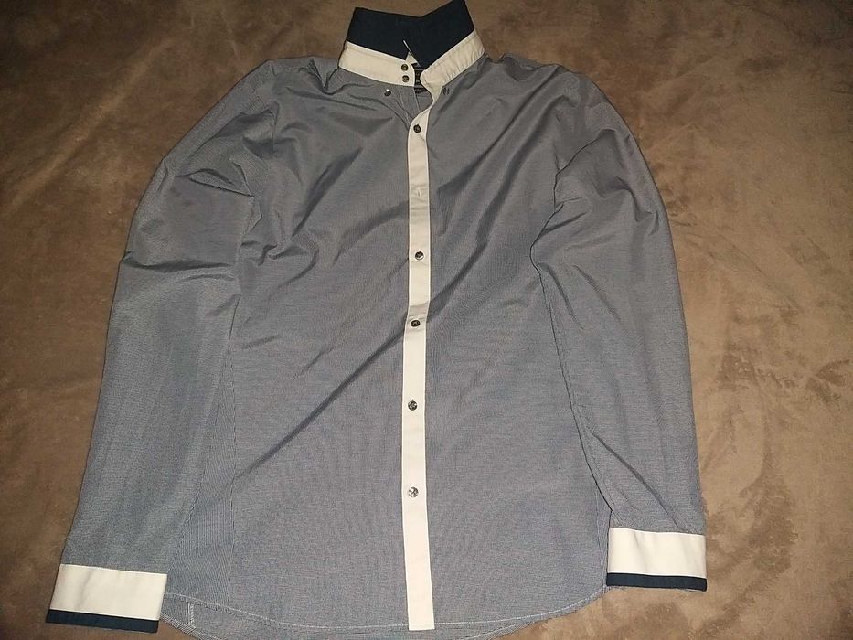 Elegancka Koszula w drobną kratke