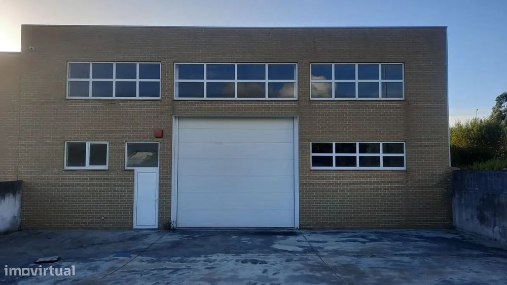 Armazém Industrial  Em Fragoso