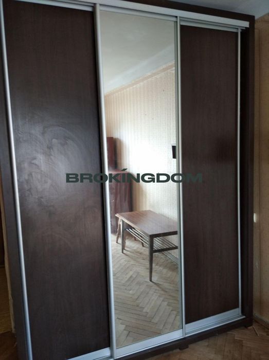 Продаж 3к квартири по вул Соломьянська 32