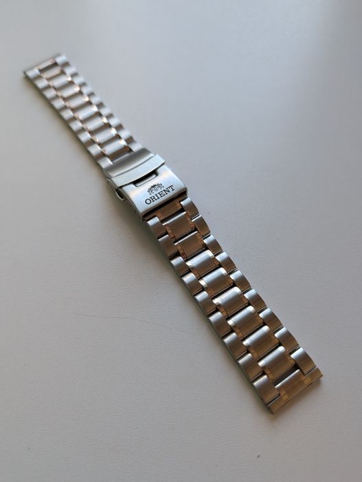 Стальний браслет Orient