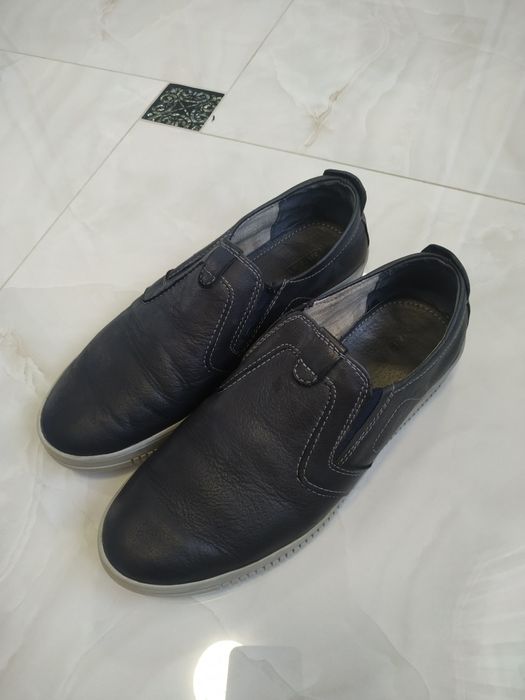 Чоловічі шкіряні туфлі