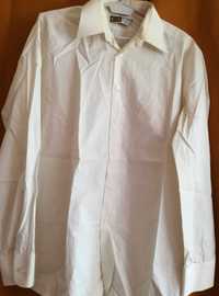Biała koszula męska z długim rękawem.Rozmiar XL