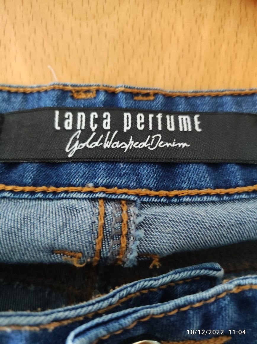 Calças jeans brasileira "Lança Perfume"