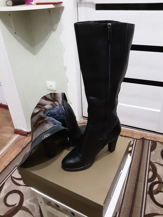 Зимние кожаные сапожки