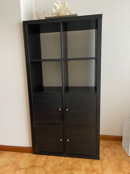 Estante c/4 acessórios, preto-castanho, 77x147cm