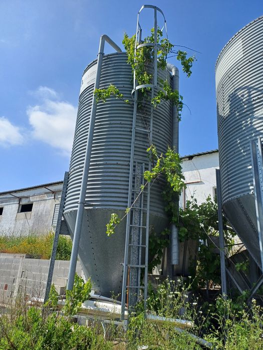 Silos usados para cereais