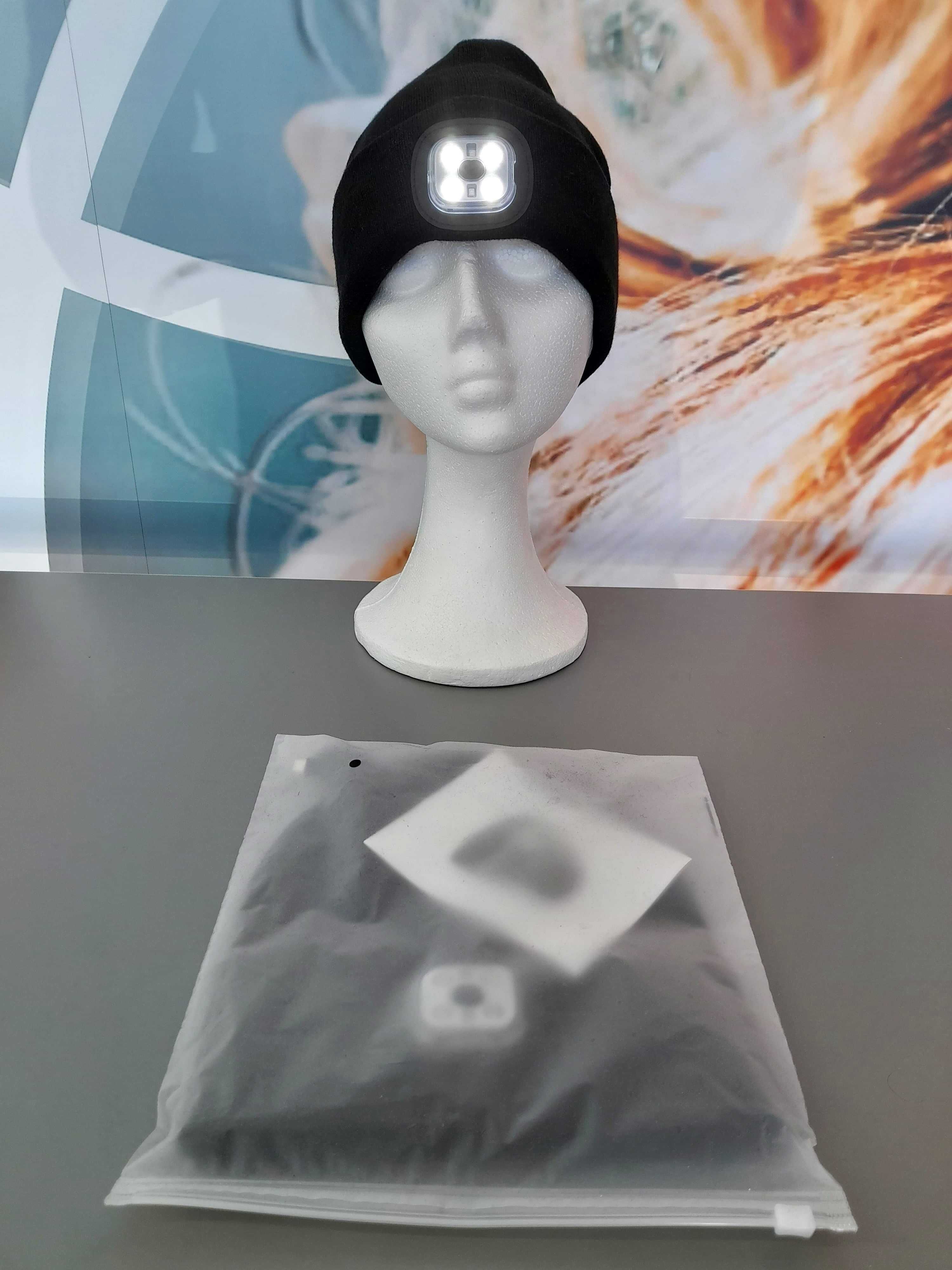 Gorro Preto com Led de Iluminação (USB)