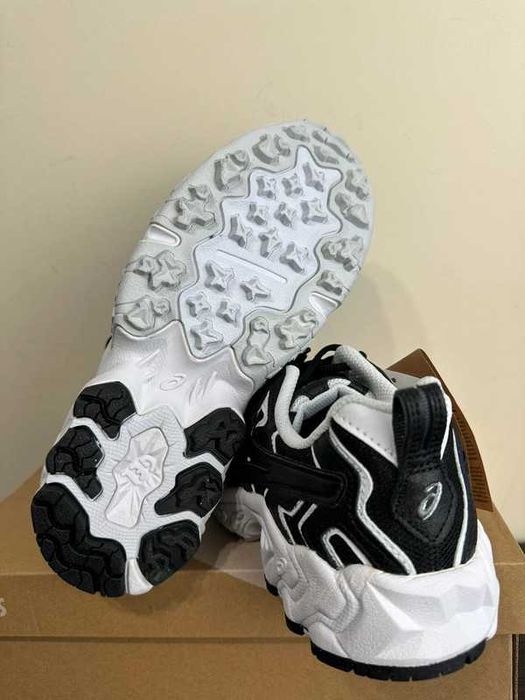 Buty/Sneakersy Asics Gel-Nandi 1022A241