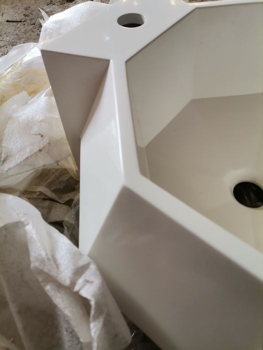 Umywalka nablatowa ośmiokątna unikat