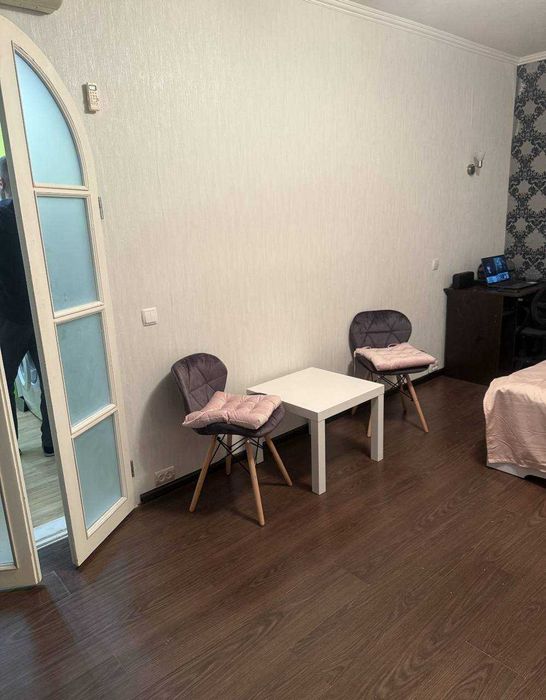 1-кімнатна квартира на Деревянко (404531)