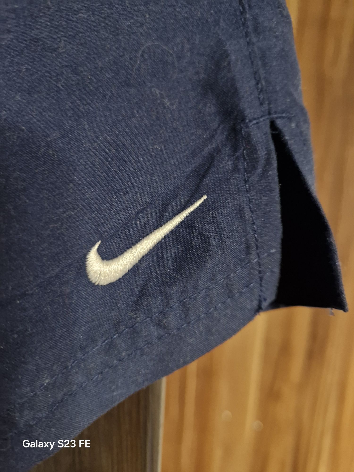 Spodenki krotkie męskie Nike rozmiar M stan idealny