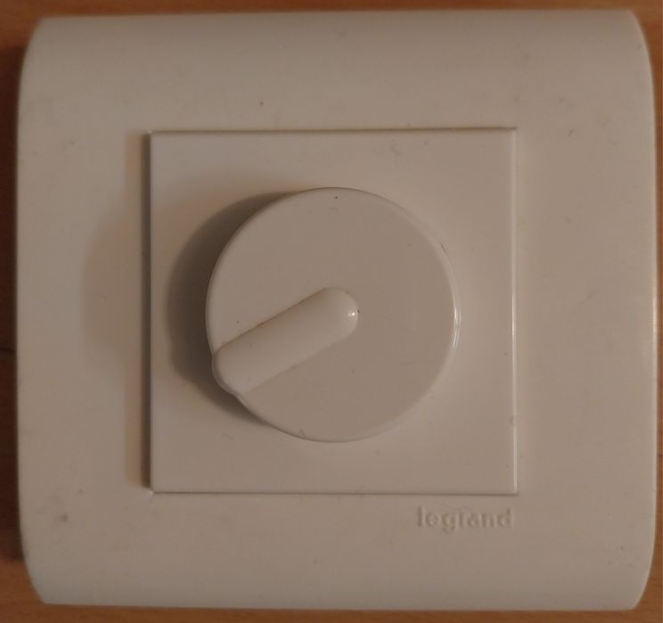 Aparelhagem de tomadas e interruptores Legrand série Mosaic