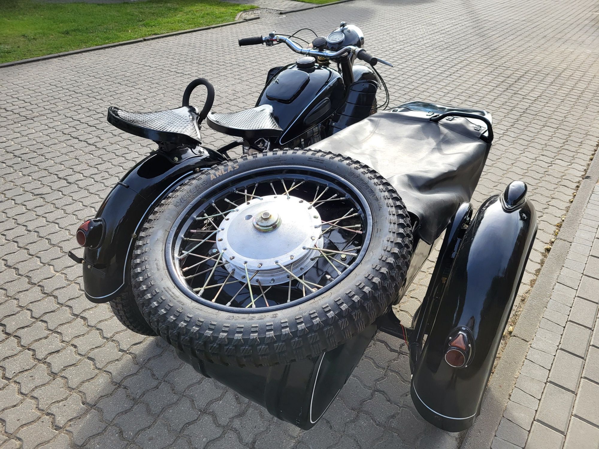 K 750 kmz mt  dnieor mw ural imz m 72